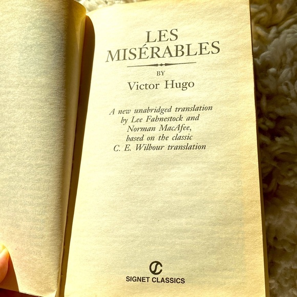 LES MISERABLES By VICTOR HUGO BOOK Complete Unabridged Paperback Editio… - Picture 8 of 10
